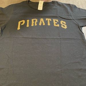 Ladies Medium glitter Pirates shirt